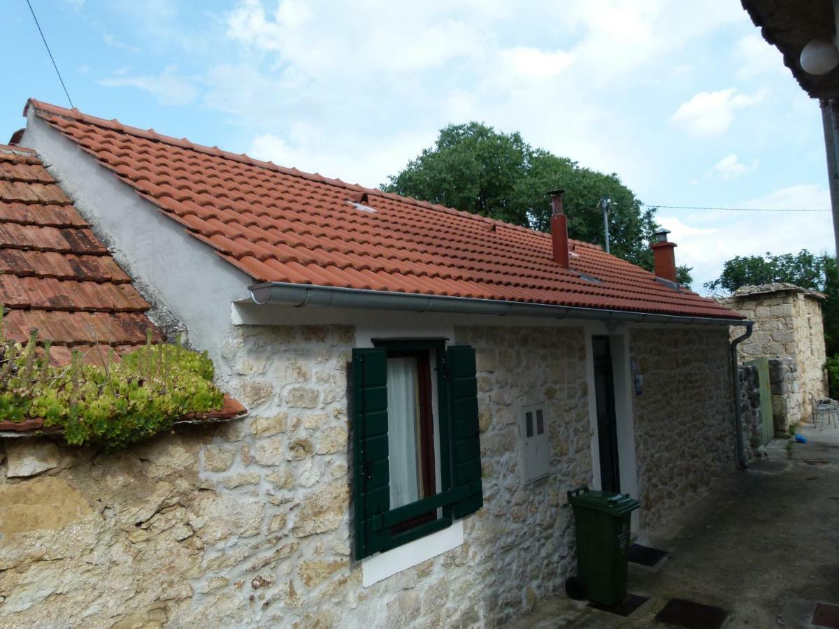 Dalmatian Stone House Angela Villa Drniš Exterior foto